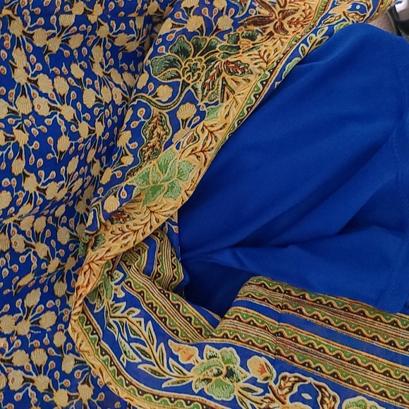 Dress - Picture 4 of 4